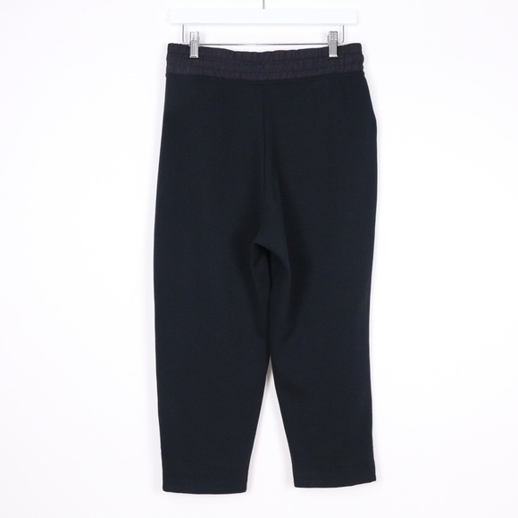 Nike Tech Fleece Cropped Pants - Picture 7 of 9